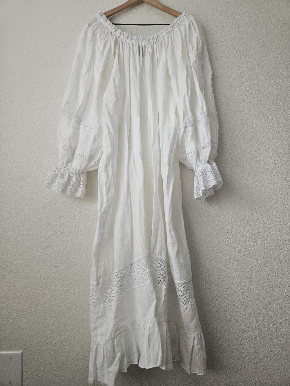 Sleeper Paloma 100% linen midi dress - Picture 13 of 15
